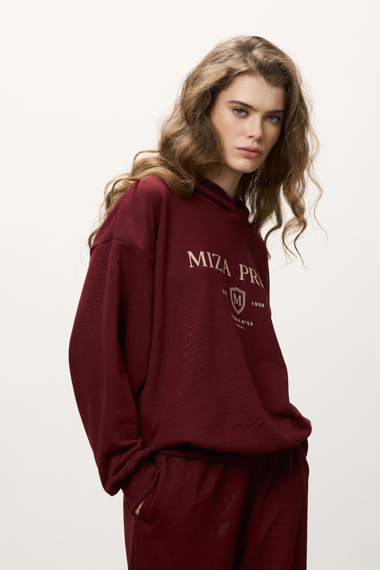 Костюм MIZA CLUB с джоггерами