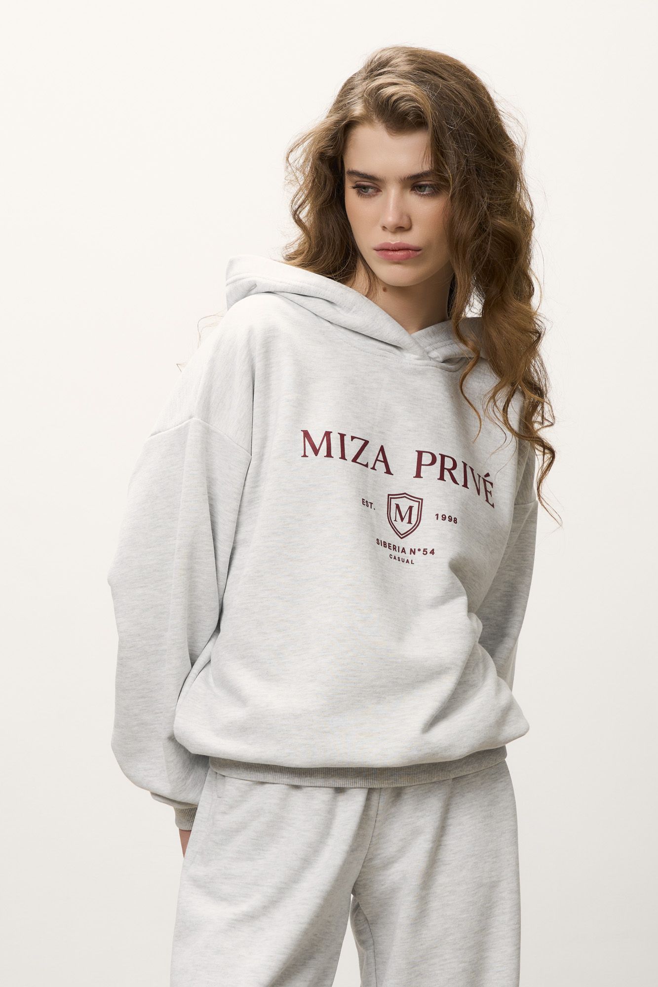 Костюм MIZA CLUB с джоггерами